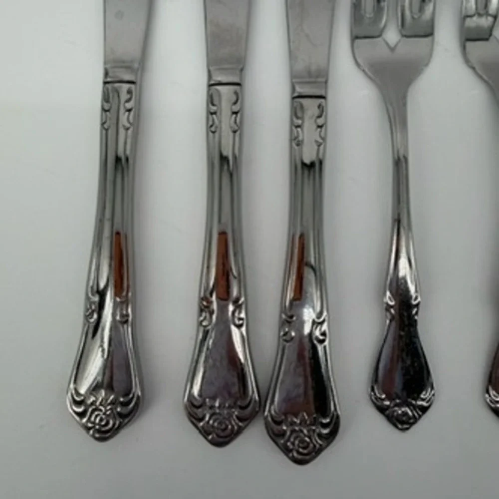 Oneida vintage formal complements